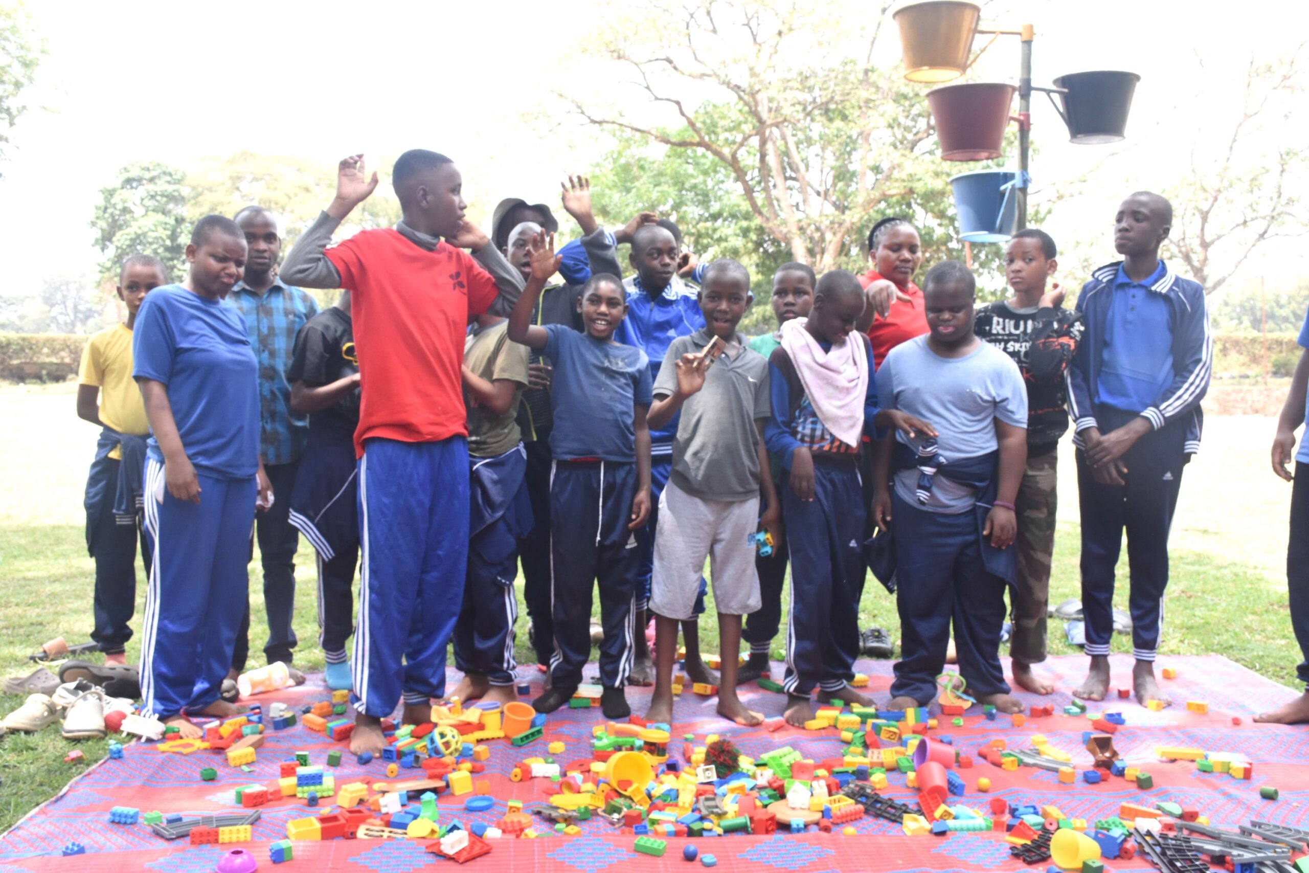 Nieuwe jongens groep gestart aan programma sociale vaardigheden